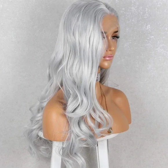 💫 24” GRAY BODY WAVYLACE FRONT WIG *NEW*🆕
